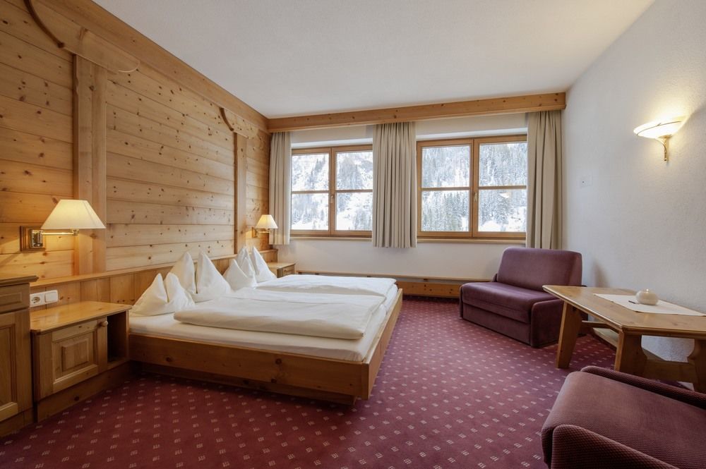 Heart Hotel Grischuna Sankt Anton am Arlberg Exterior photo