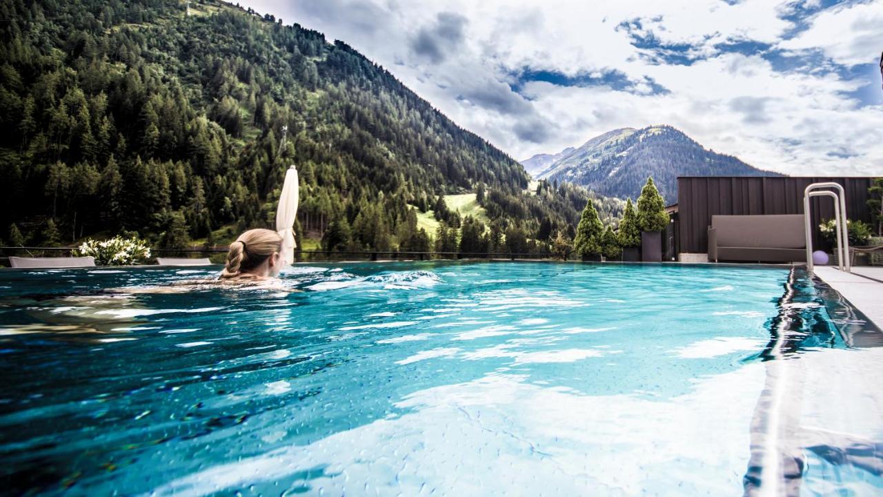 Heart Hotel Grischuna Sankt Anton am Arlberg Exterior photo